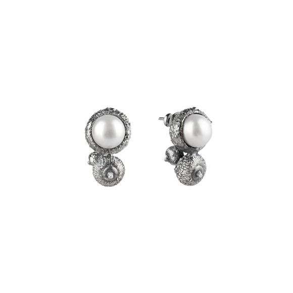 Short acorn-shaped silver earrings with pearl BEK36-1 ORSKA