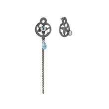 Asymmetric earrings from the Morocco collection i graphite color
