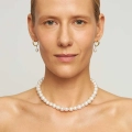 Short gold-plated pearl collar necklace from the Perle collection - ORSKA