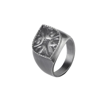 Graphite signet ring with a floral decoration from the Nepal collection