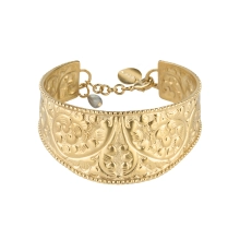 A bracelet with a plant decoration from the Nepal collection