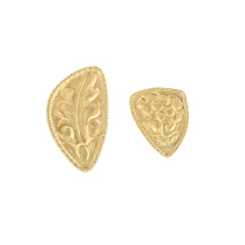 Asymmetric earrings from the Nepal collection