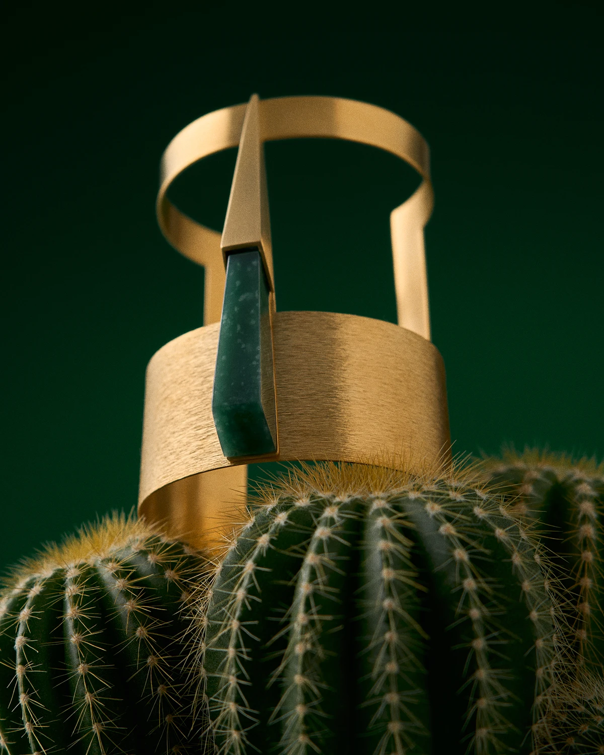 Gold-plated bracelet with green jadeite from the Guatemala collection