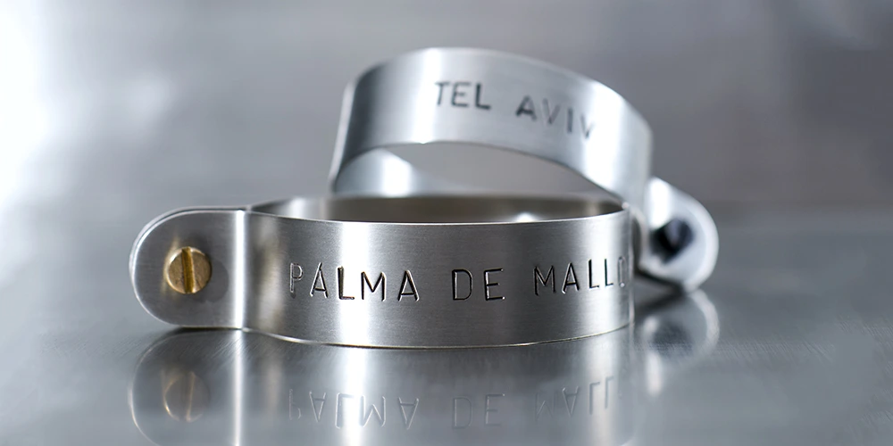 Personalised bracelet with your own inscription by ORSKA jewelry