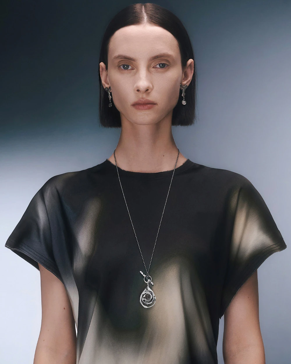 Silver jewelry with meteorites