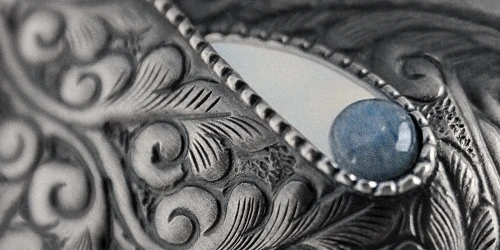 Handmade jewelry with labradorite from the Nepal collection by ORSKA