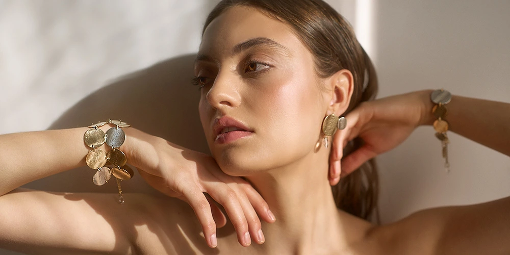 Silver and goldplated jewelry from the Rundo collection